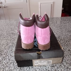 Women's Timberland size 5.5 pink